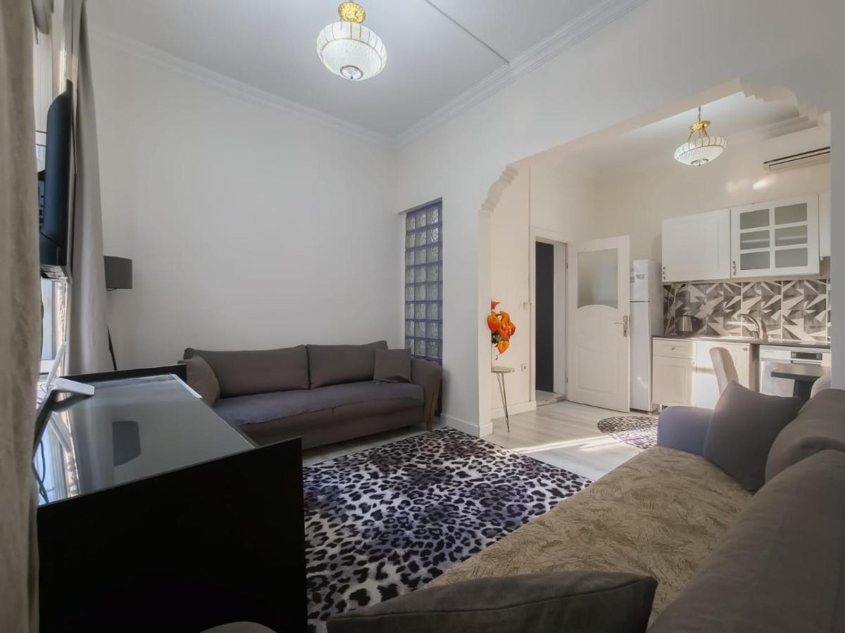 Taksim Hostel Green House อิสตันบูล ภายนอก รูปภาพ